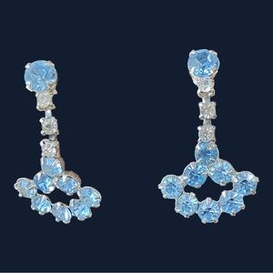 Screw Back earrings, sparkling light blue & clear Rhinestones Vintage 1.25”
